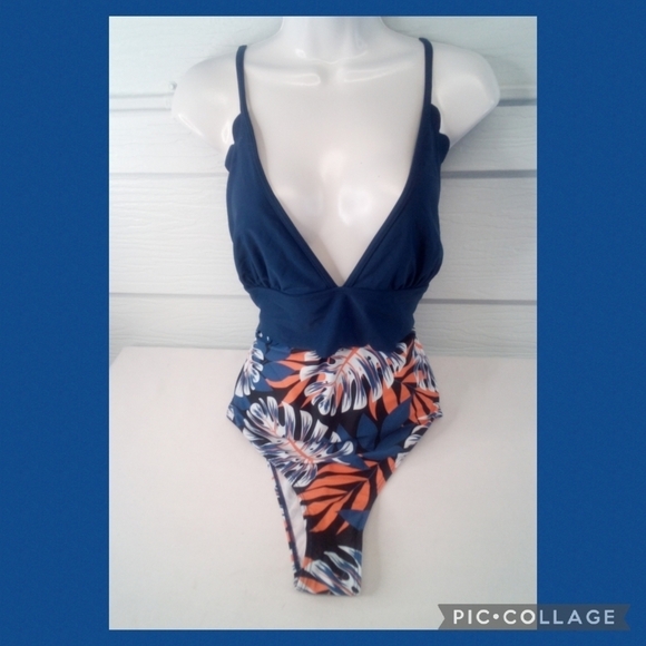 Blue and Flower swimsuit. - Picture 2 of 4